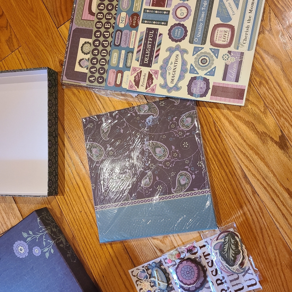 Scrapbooking Kit